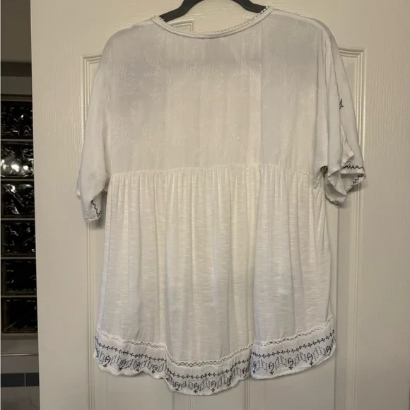 Knox Rose Boho Short Sleeve Embroidered White Blouse - Picture 11 of 16